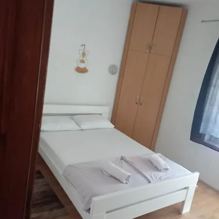 Apartment Tadic B&d Vir